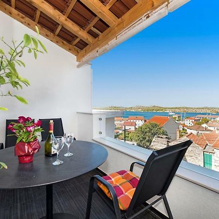 Apartman Kurika Szybenik Zewnętrze zdjęcie