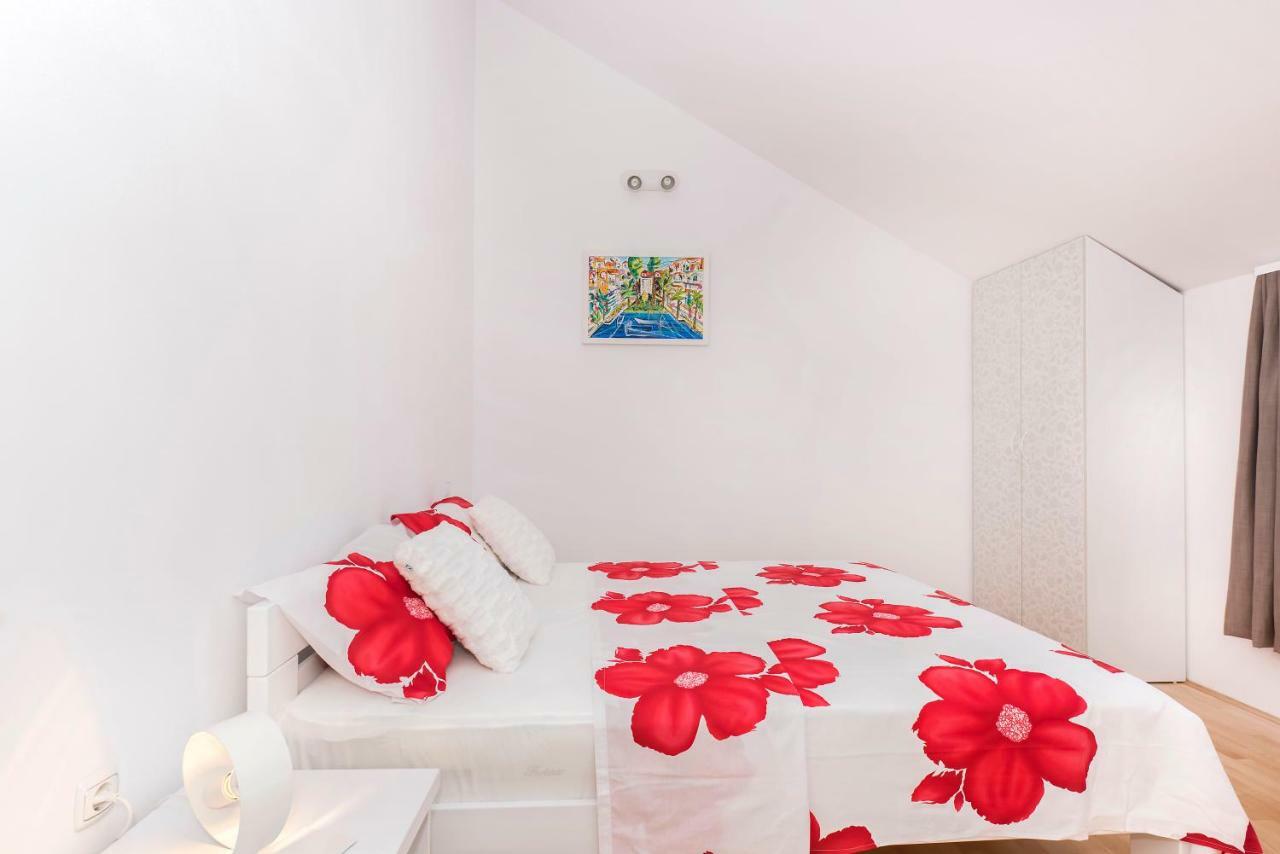Apartman Kurika Szybenik Zewnętrze zdjęcie