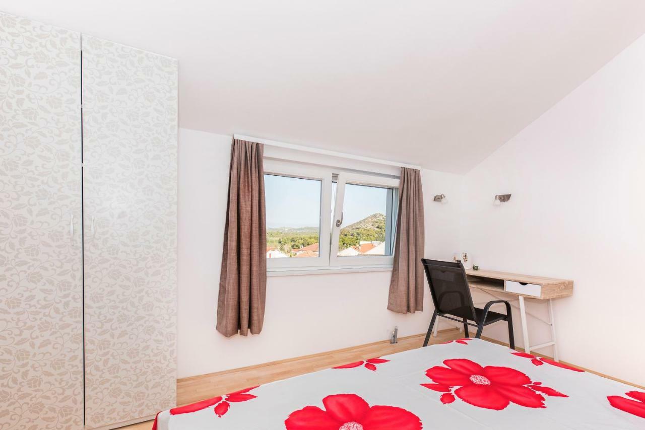 Apartman Kurika Szybenik Zewnętrze zdjęcie